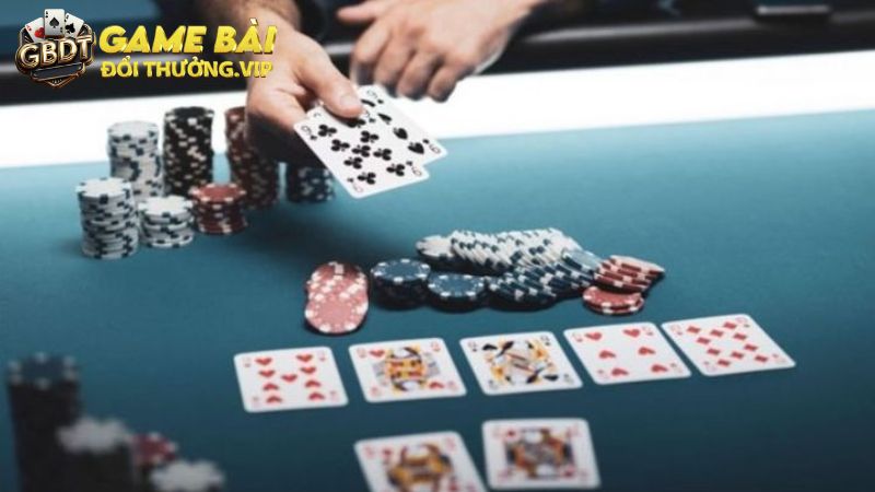 Giới thiệu game bài Xì tố
